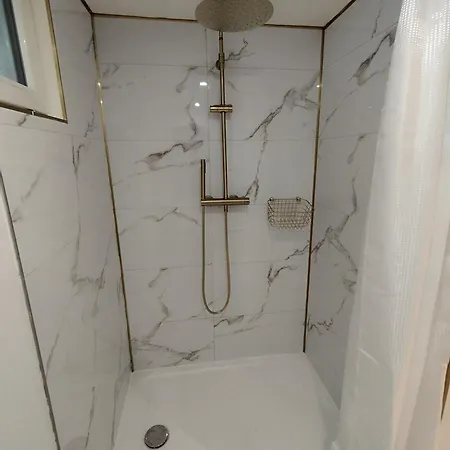 Le De L'ogerie - 20 Min Du Puy Du F - Petit Dej Et Draps Compris